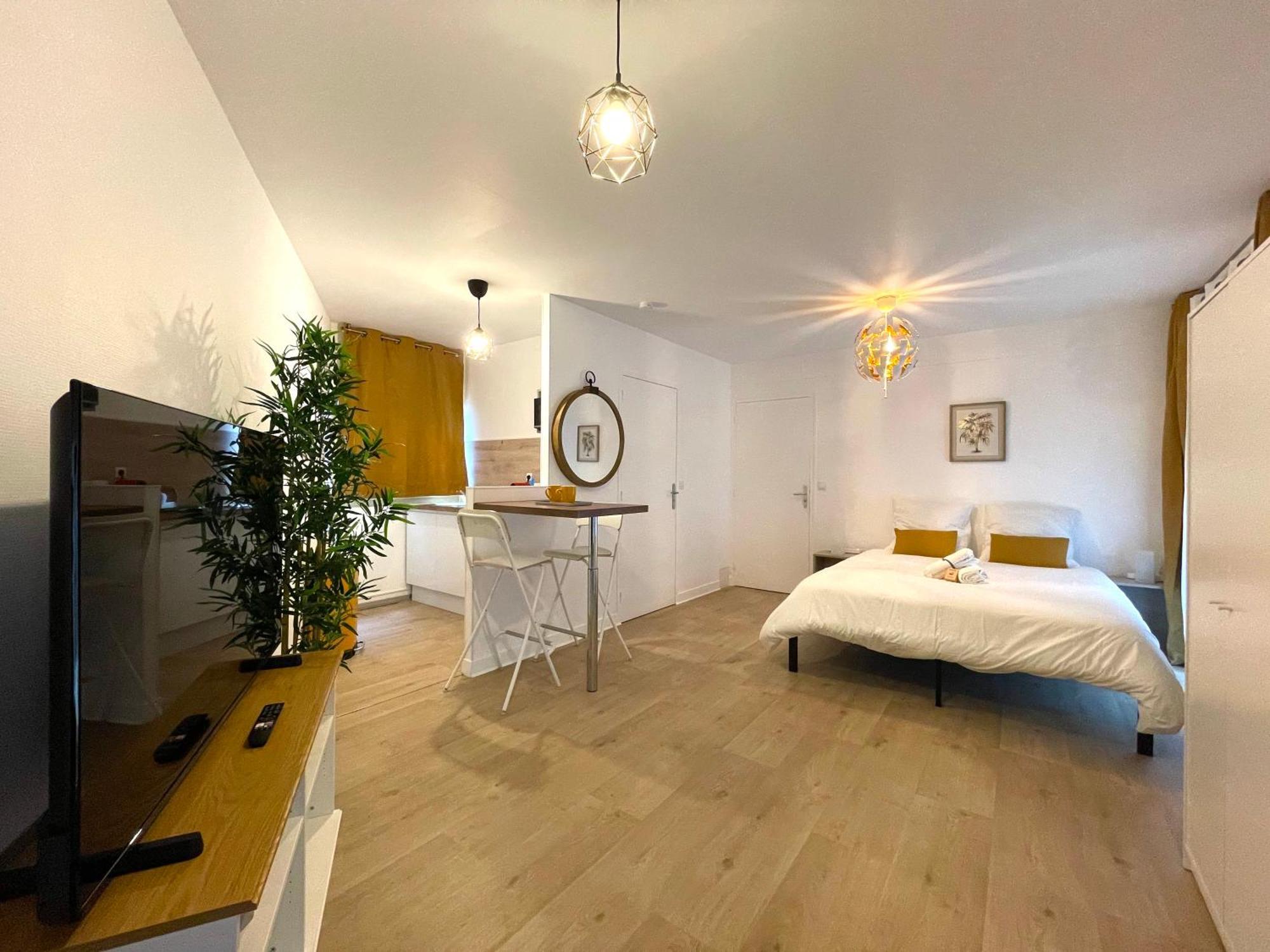 Les Entrepreneurs - Appartements Neufs Et Spacieux, Proche Rer C Et Aeroport Orly 摩兰吉斯 外观 照片
