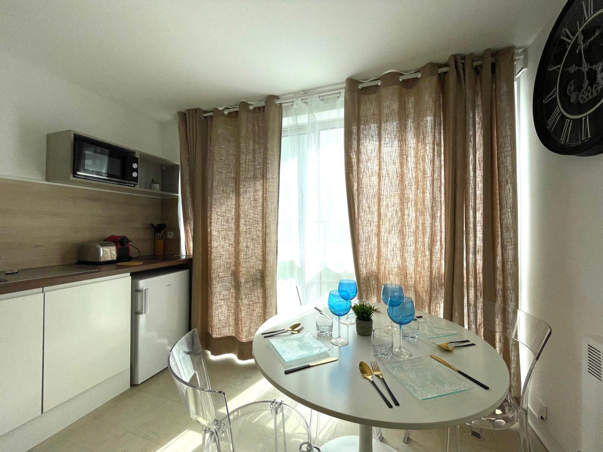 Les Entrepreneurs - Appartements Neufs Et Spacieux, Proche Rer C Et Aeroport Orly 摩兰吉斯 外观 照片